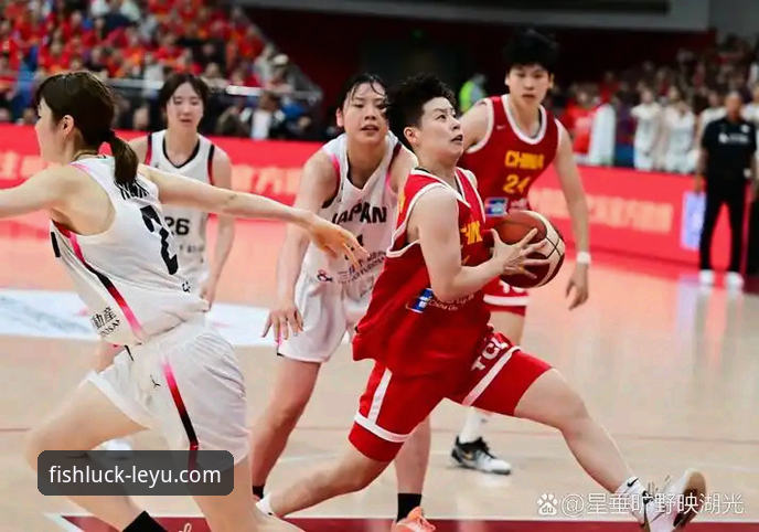 揭秘女篮资格赛关键变阵：一场86-76胜利背后的战术博弈与平台观赛体验